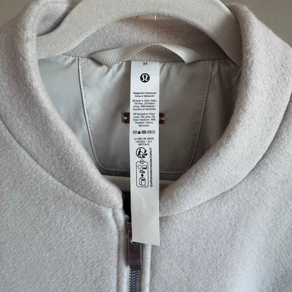 Lululemon Relaxed-Fit Zip-Front Wool Coat Bone Size M NWT - Picture 3 of 16